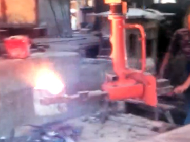 Custom casting robot arm دستیاب ہے
